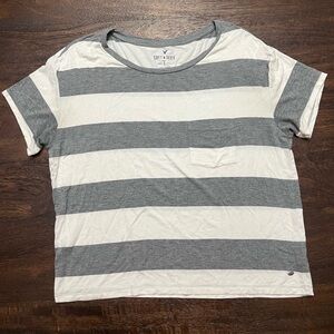 American Eagle AEO Soft & Sexy Tee - Size Medium